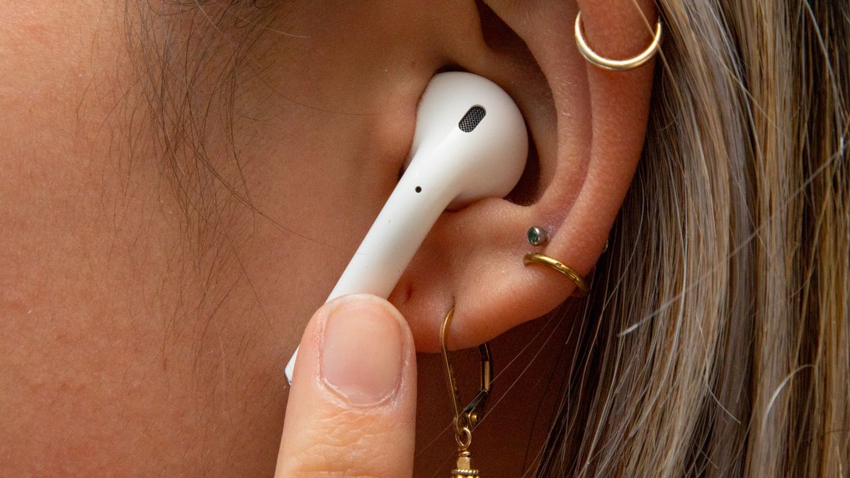 Apple AirPods 3 need to ditch the stems — here’s why