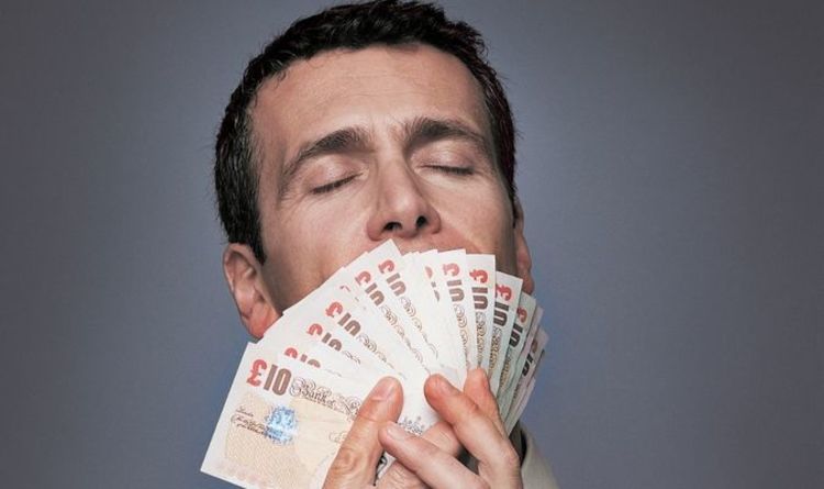 DWP makes huge changes to Universal Credit payments - more money for benefits claimants