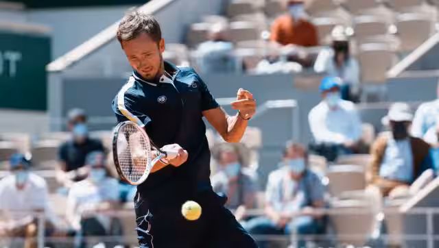 Daniil Medvedev knocked out of Halle by Jan-Lennard Struff in 1st round; Alexander Zverev starts with win-Spor