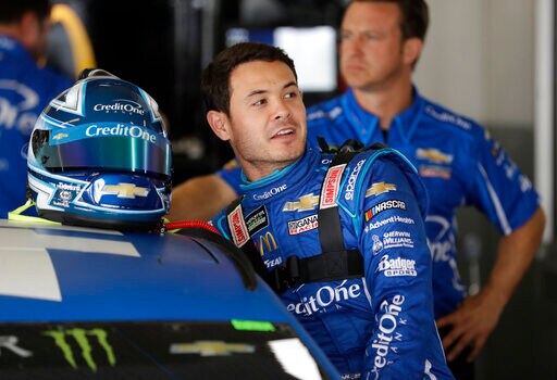 Larson Still Popular On Dirt Tracks, Despite Racial Slur