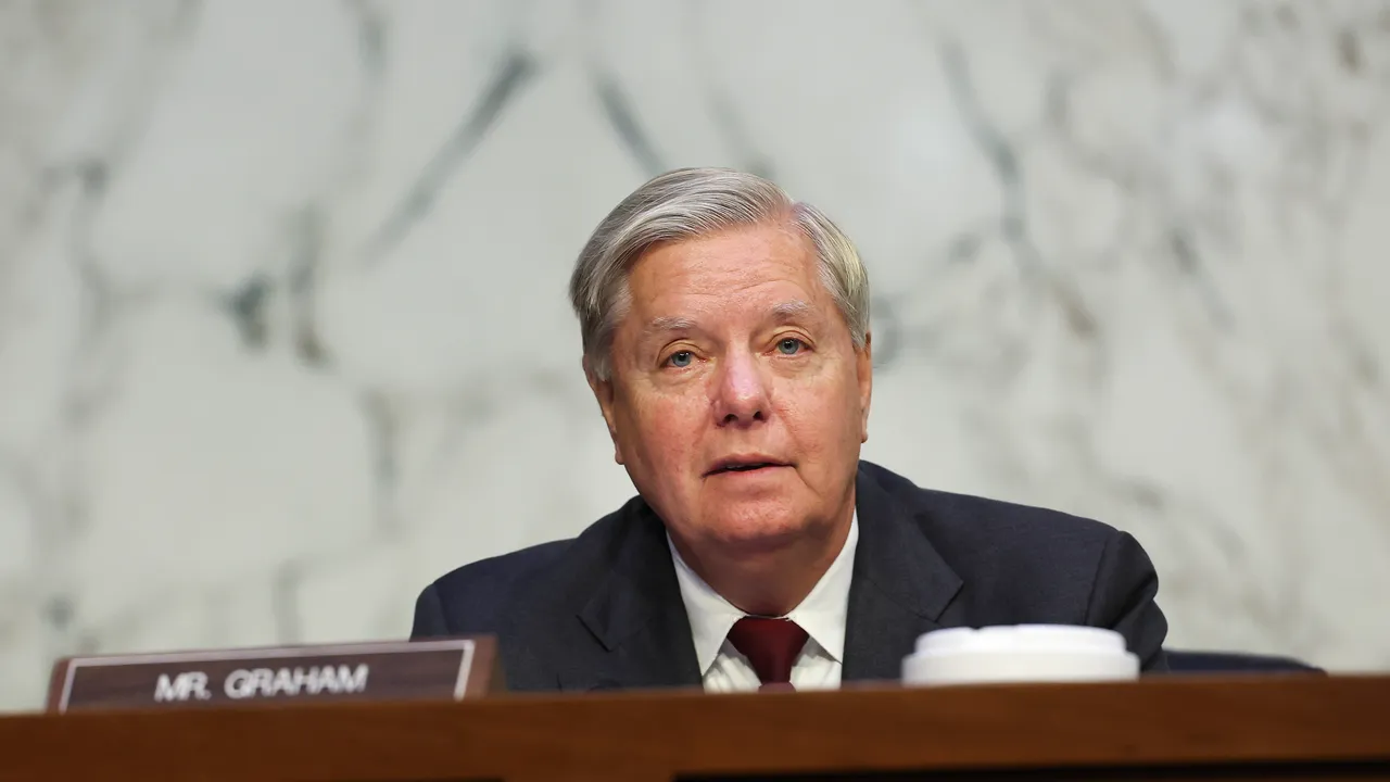 What’s Going on With Senator Lindsey Graham’s 15-Week Abortion Ban?