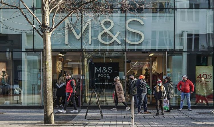 M&S leads way after strongest trade in Christmas quarter