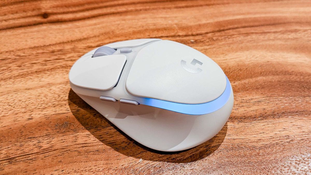 Logitech G705 Wireless Gaming Mouse review