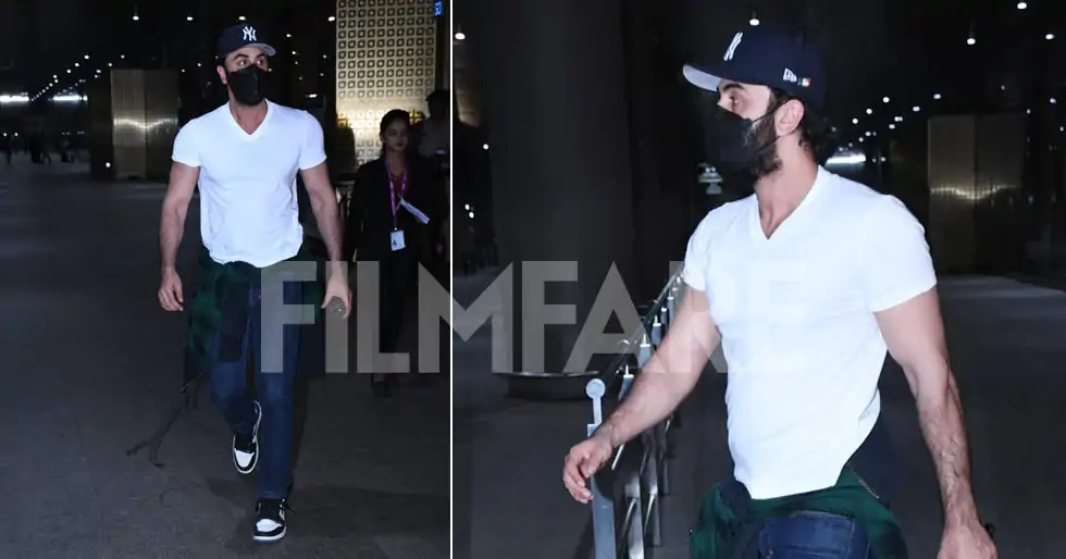 Ranbir Kapoor gets clicked at the airport ahead of Tu Jhoothi Main Makkaar trailer launch