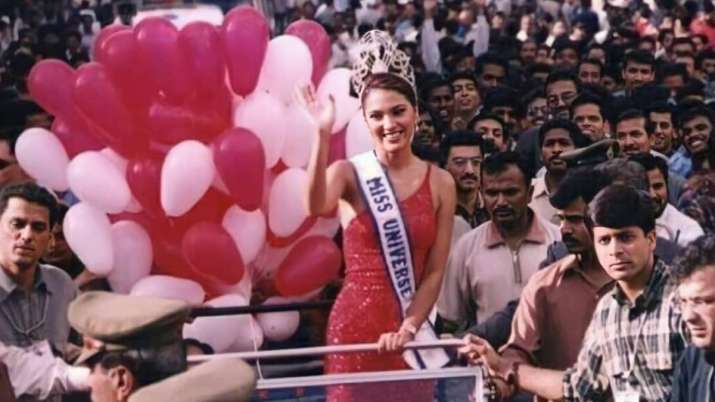 Lara Dutta walks down the memory lane, remembers Miss Universe 2000 crowning moment