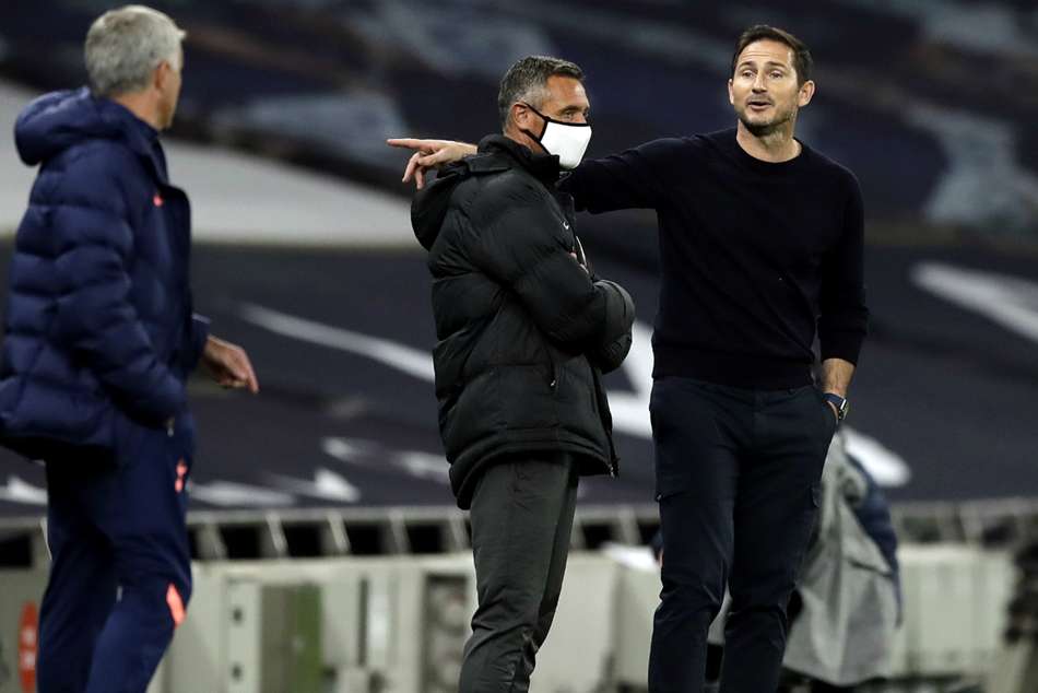 Mourinho suggests Lampard under pressure after Chelsea spending