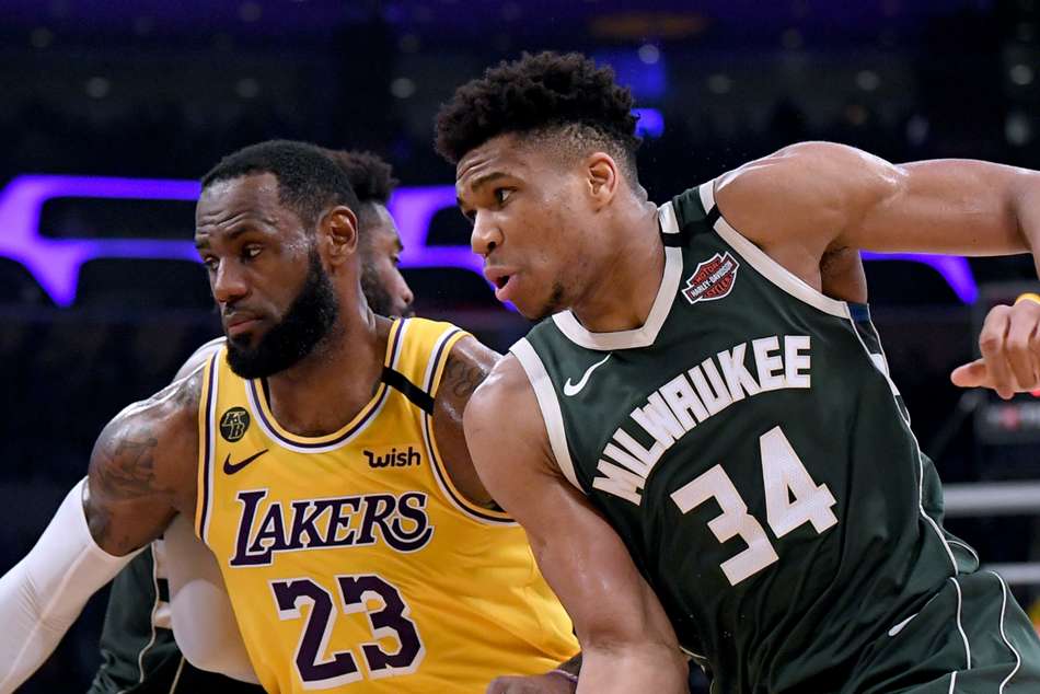 LeBron James: Great Giannis is staying with Bucks