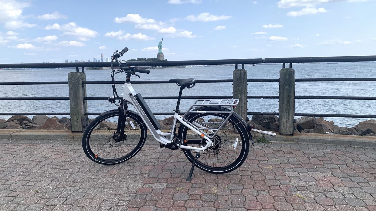 Rad Power RadCity 5 Plus is an electric bike made for commuters