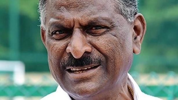 Team should aim for medal, not just be happy with Olympian title: Baskaran