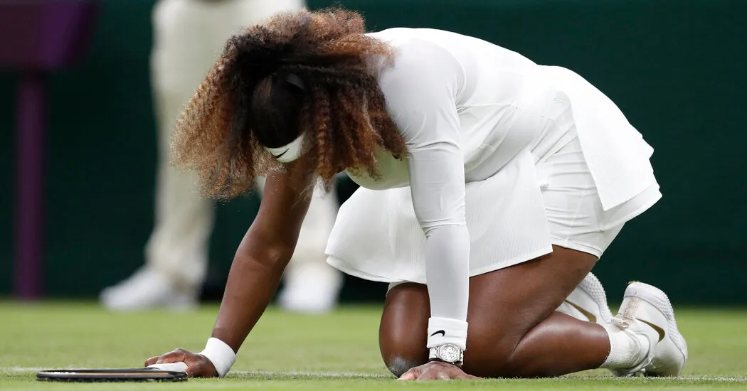 After Serena Williams Is Injured, Wimbledon Defends Court Conditions