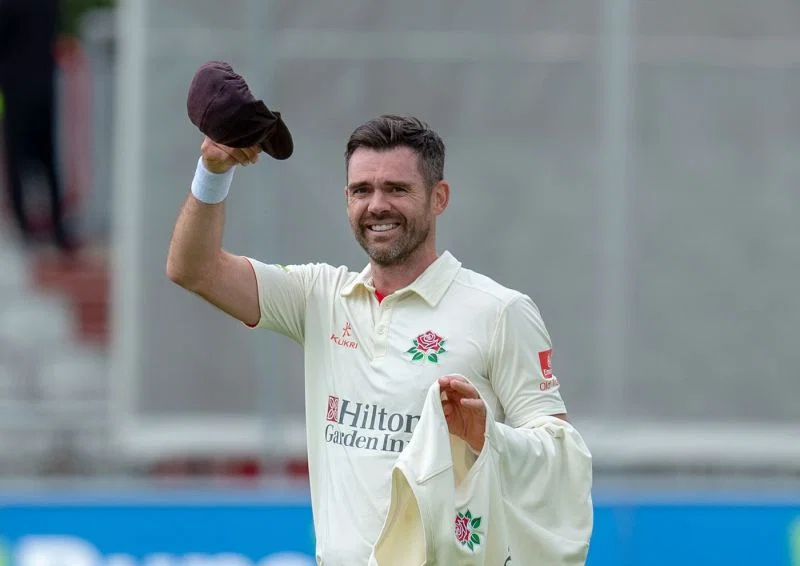 "A modern-day legend" - Twitter in awe of James Anderson as he claims his 1000th first-class wicket