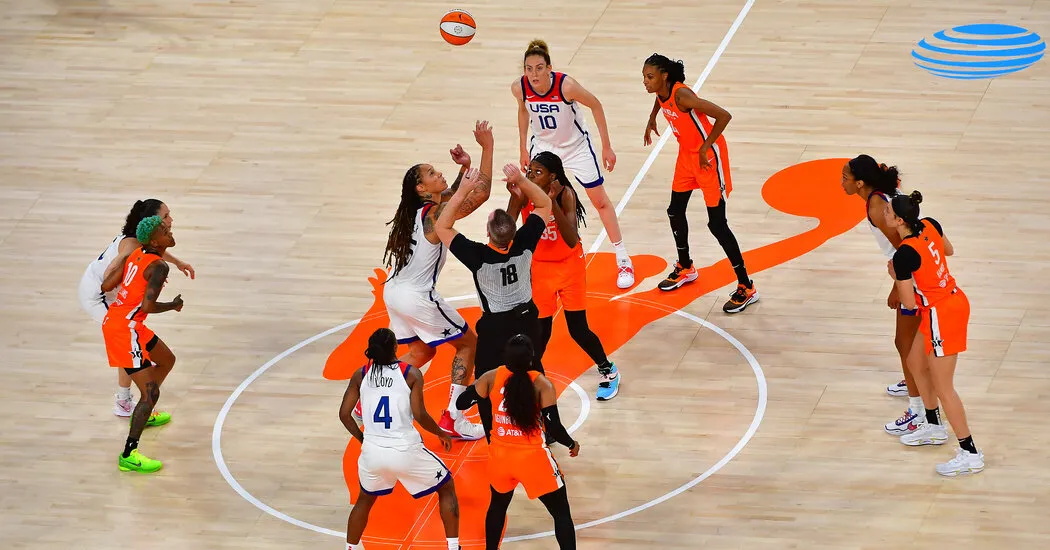 W.N.B.A. All-Stars Beat Olympians in Gold Medal Game of Their Own