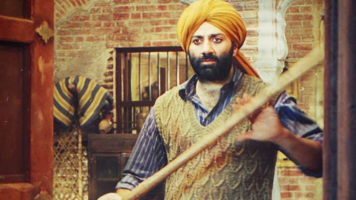 20 years of 'Gadar: Ek Prem Katha': Anil Sharma walks down the memory lane on his Partition-drama