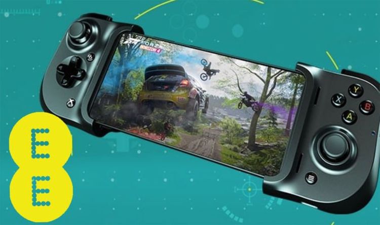 Samsung Galaxy S21 customers can get over £200 of free gaming goodies with a pre-order