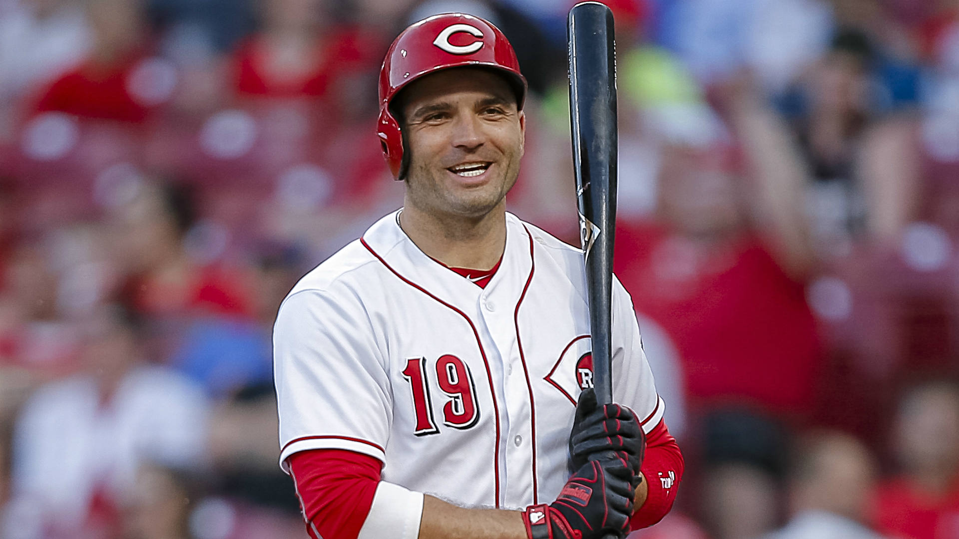 Reds’ Joey Votto makes fan’s day with signed baseball after first-inning ejection