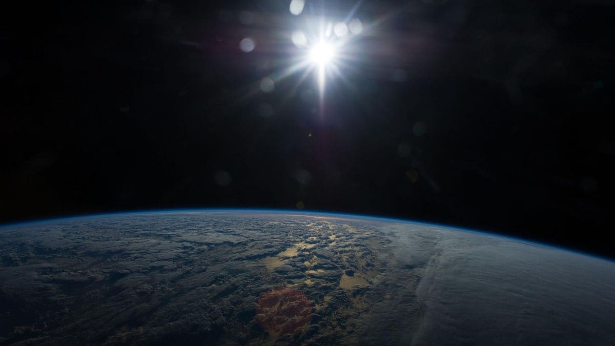 Earth’s Inner Core Not Just Rotates, but Oscillates Too: Study