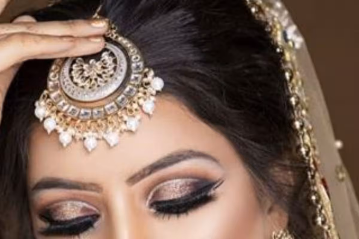Diwali 2020: Try on These Traditional Alternatives with a Pinch of Modern Fashion