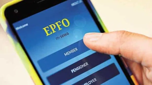 How to merge your provident fund UANs