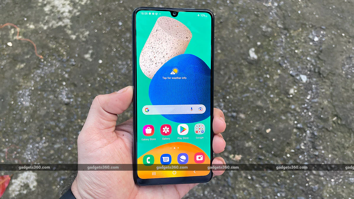 Samsung Galaxy M32 Review: Only for Binge Watchers?