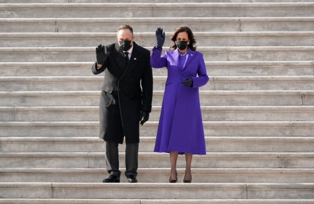 On The Runways and Capitol Steps, Monochrome Prevailed