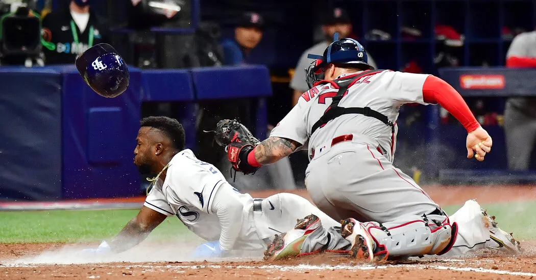 Tampa Bay’s Youngsters Beat Boston the Old-Fashioned Way