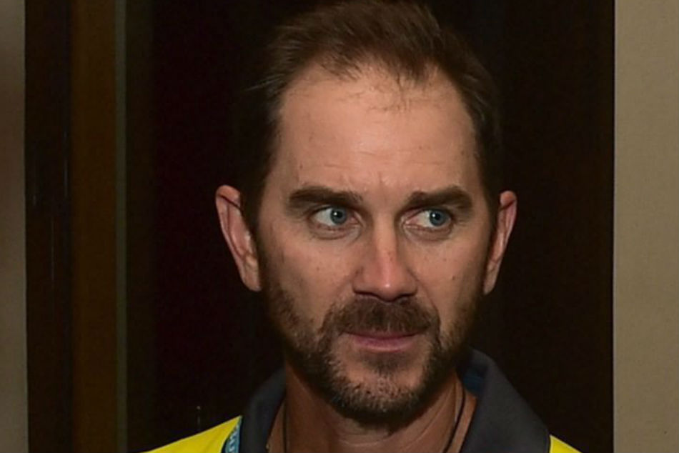 Justin Langer hurt by criticism but says determined to continue as Australia coach