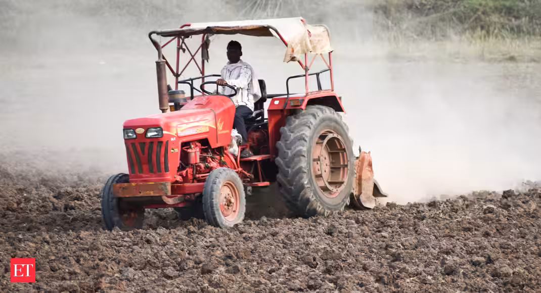 Tractor sales volumes to grow 3-6% this fiscal: Ind-Ra