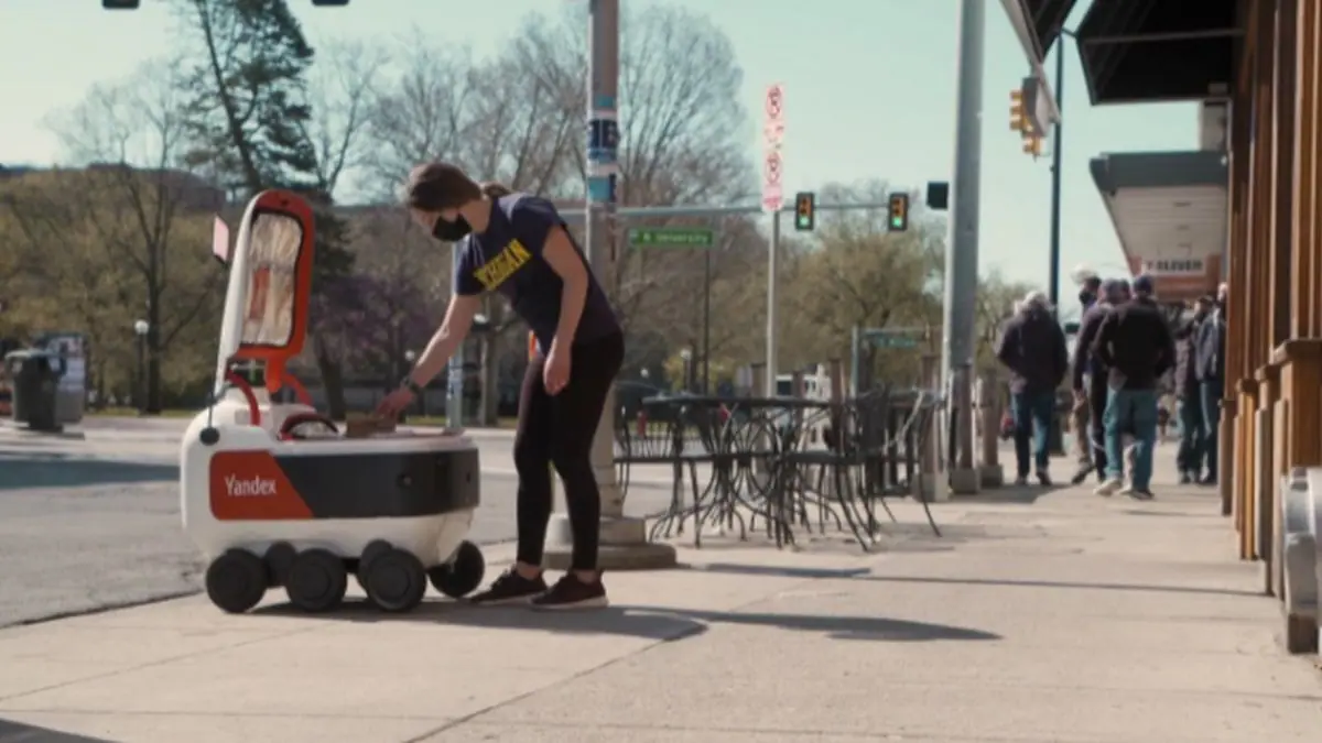 US College Students Will Now Get Food Delivered by Robots