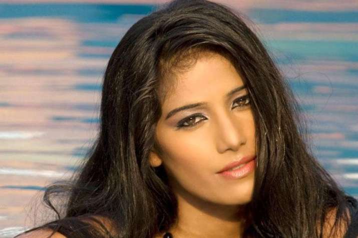 Goa cop suspended for permitting Poonam Pandey's shoot
