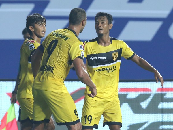 Santana puts Nizams ahead