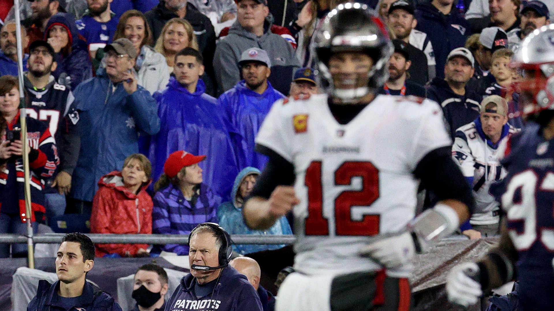 Did Tom Brady and Bill Belichick hug? QB, coach share awkward exchange following Bucs' win over Patriots