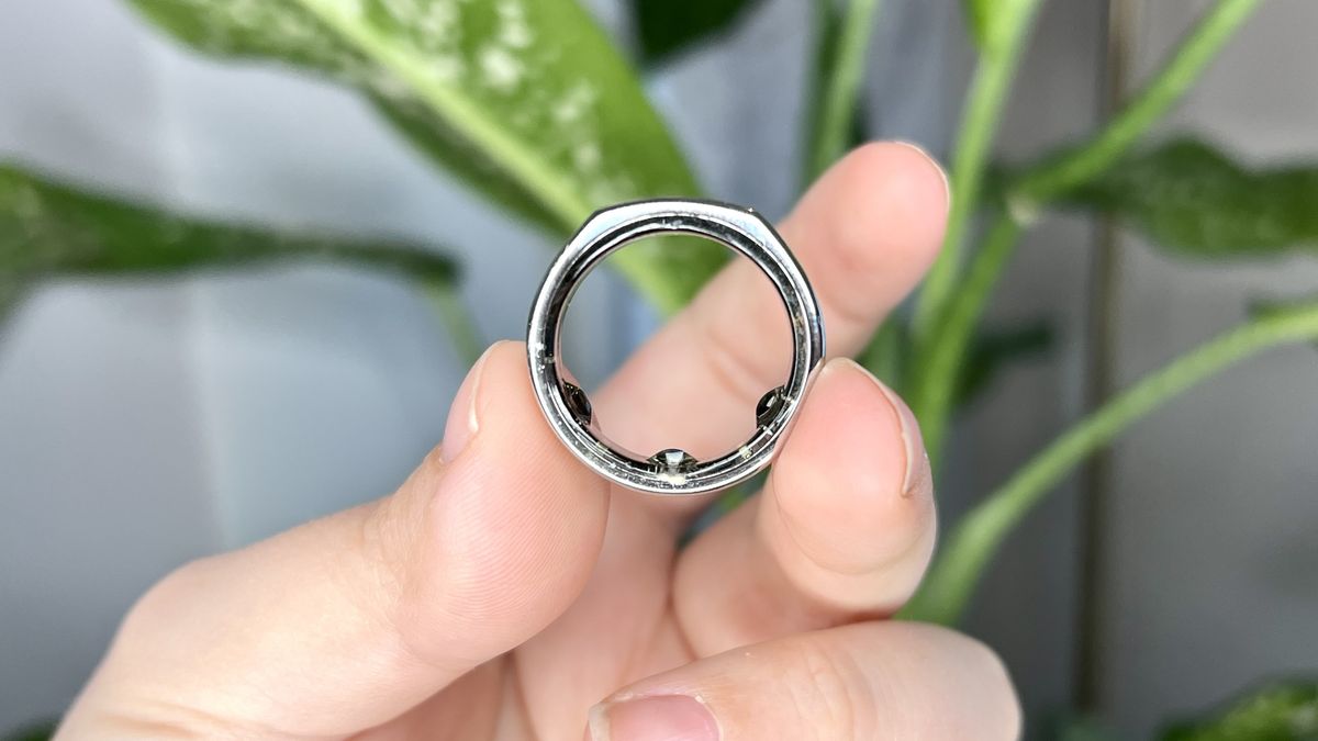 I spent a month with the Oura fitness tracking ring — here’s what happened
