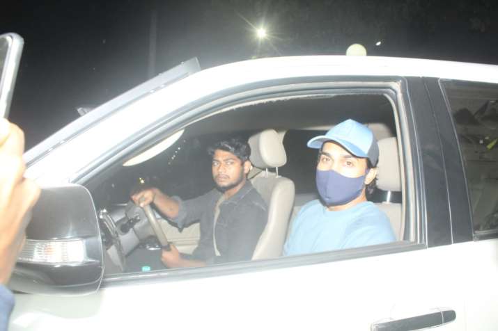 India Tv - Salman Yusuf Khan clicked at Kokilaben Hospital India Tv - Salman Yusuf Khan clicked at Kokilaben Hospital