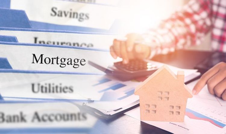 Mortgage: The 'two main ways' to save money on monthly repayments require important check
