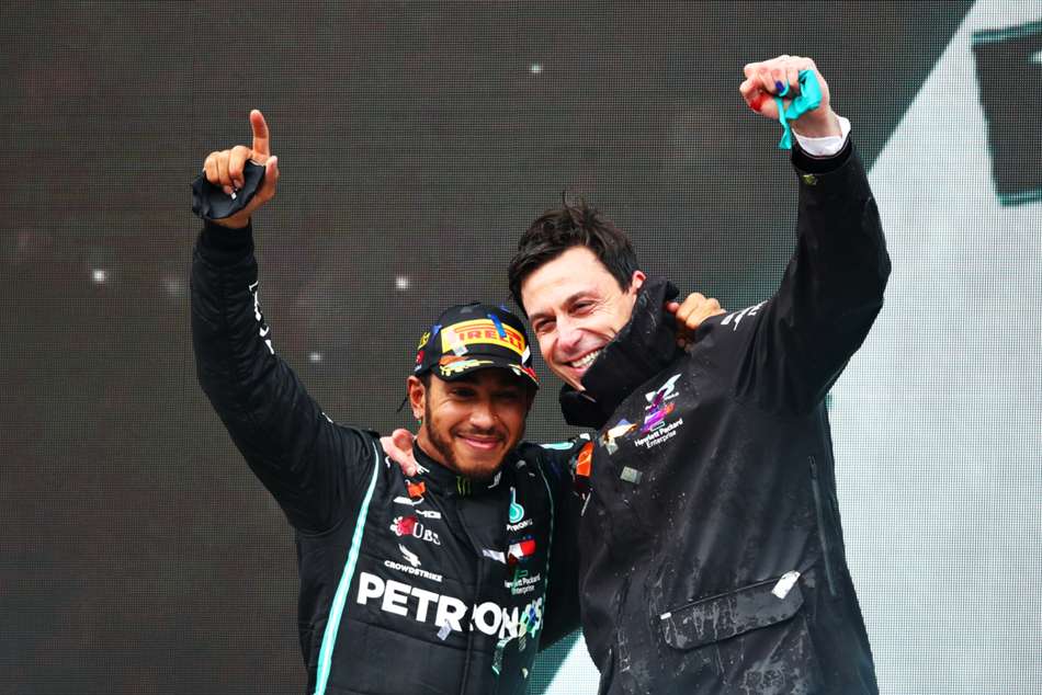 Toto Wolff commits to three more years as Mercedes announce INEOS investment