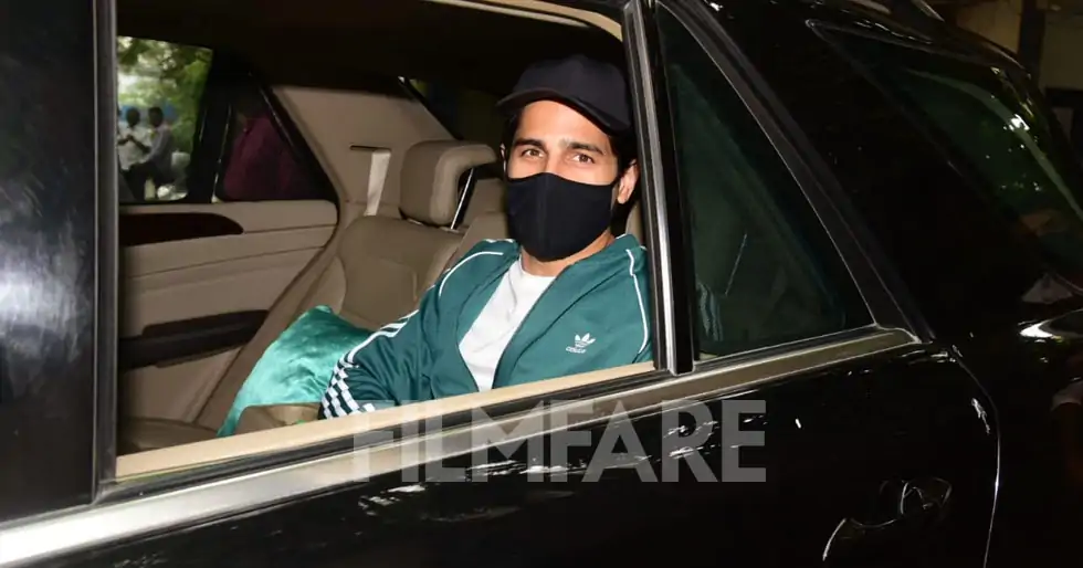 Pictures: Sidharth Malhotra steps out for a dubbing session