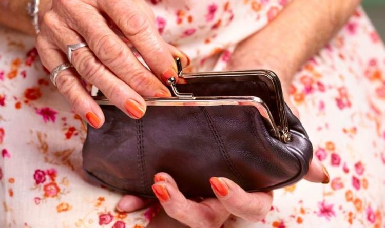 State pension: Warning as 'low' sum leaves millions at risk of 'inadequate' income