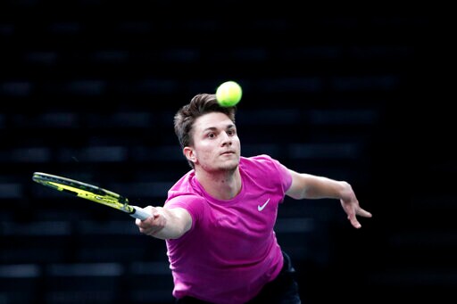 Nadal Earns 1,000th Win, Reaches 3rd Round At Paris Masters