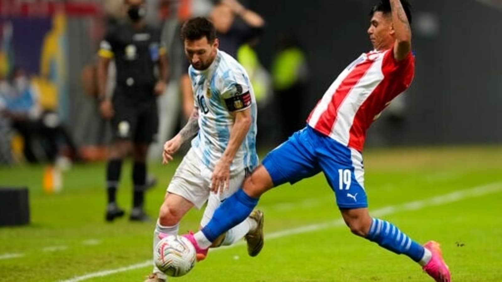 Argentina beats Paraguay, secures Copa America knockout spot
