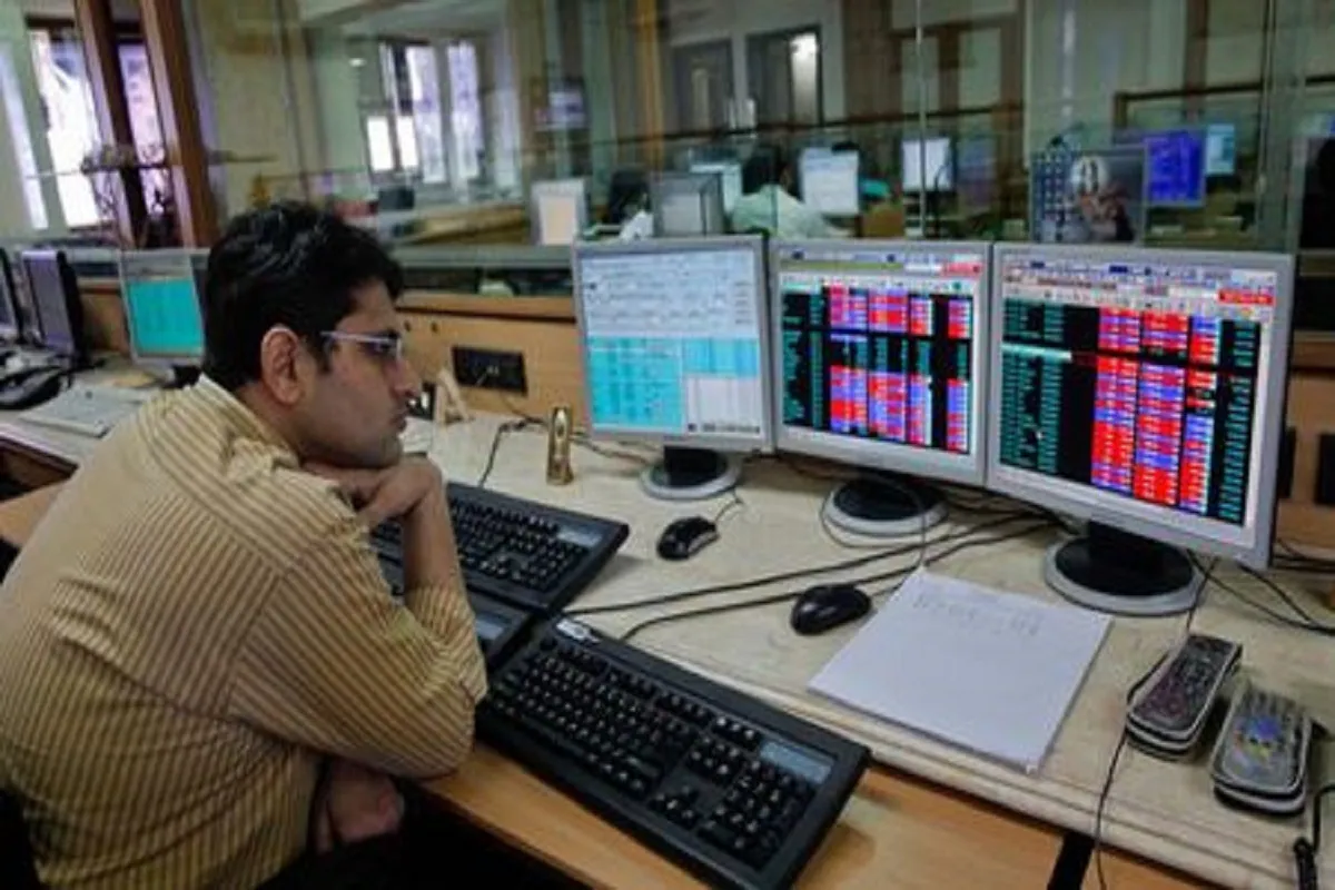 HPCL Share Price Rise 8 Percent After Buyback Approval, YoY Profit Doubled in September