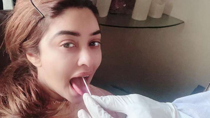 Payal Ghosh tests negative for COVID-19