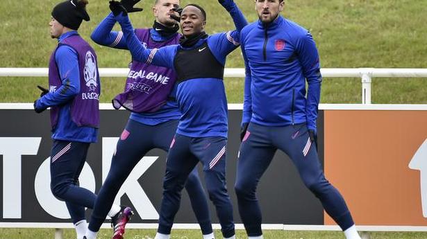 Euro 2020 | Defensively solid England takes on a resilient Denmark