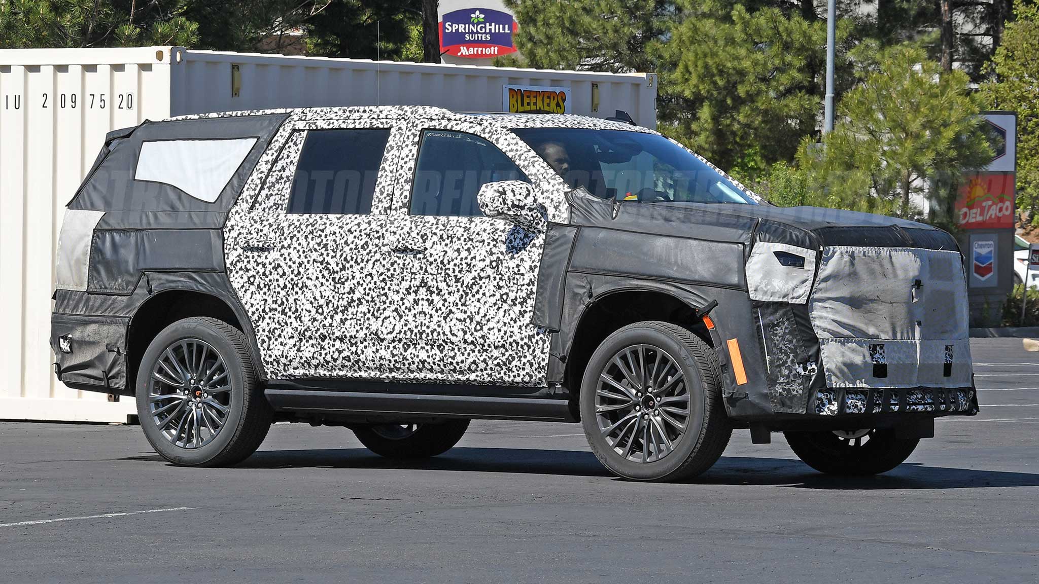 Spied: The Cadillac Escalade-V Performance SUV-hemoth Is on Its Way