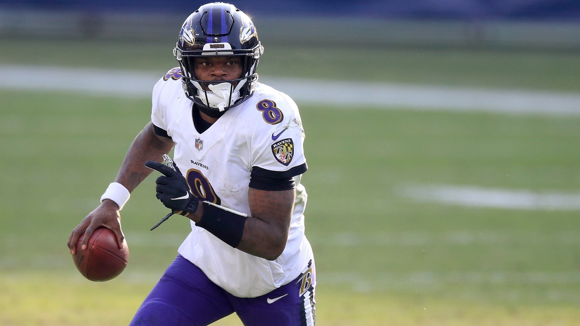 Ravens' Lamar Jackson noncommittal about vaccine after second COVID bout: 'We'll see'