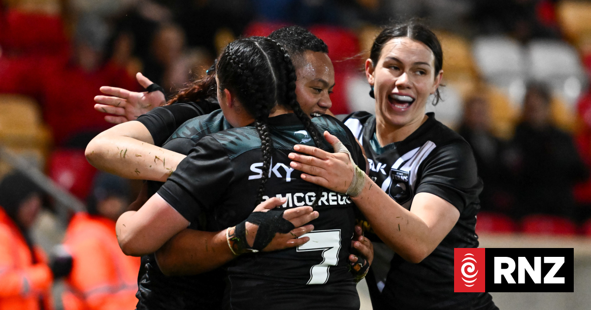 Kiwi Ferns beat England to set up trans-Tasman World Cup decider