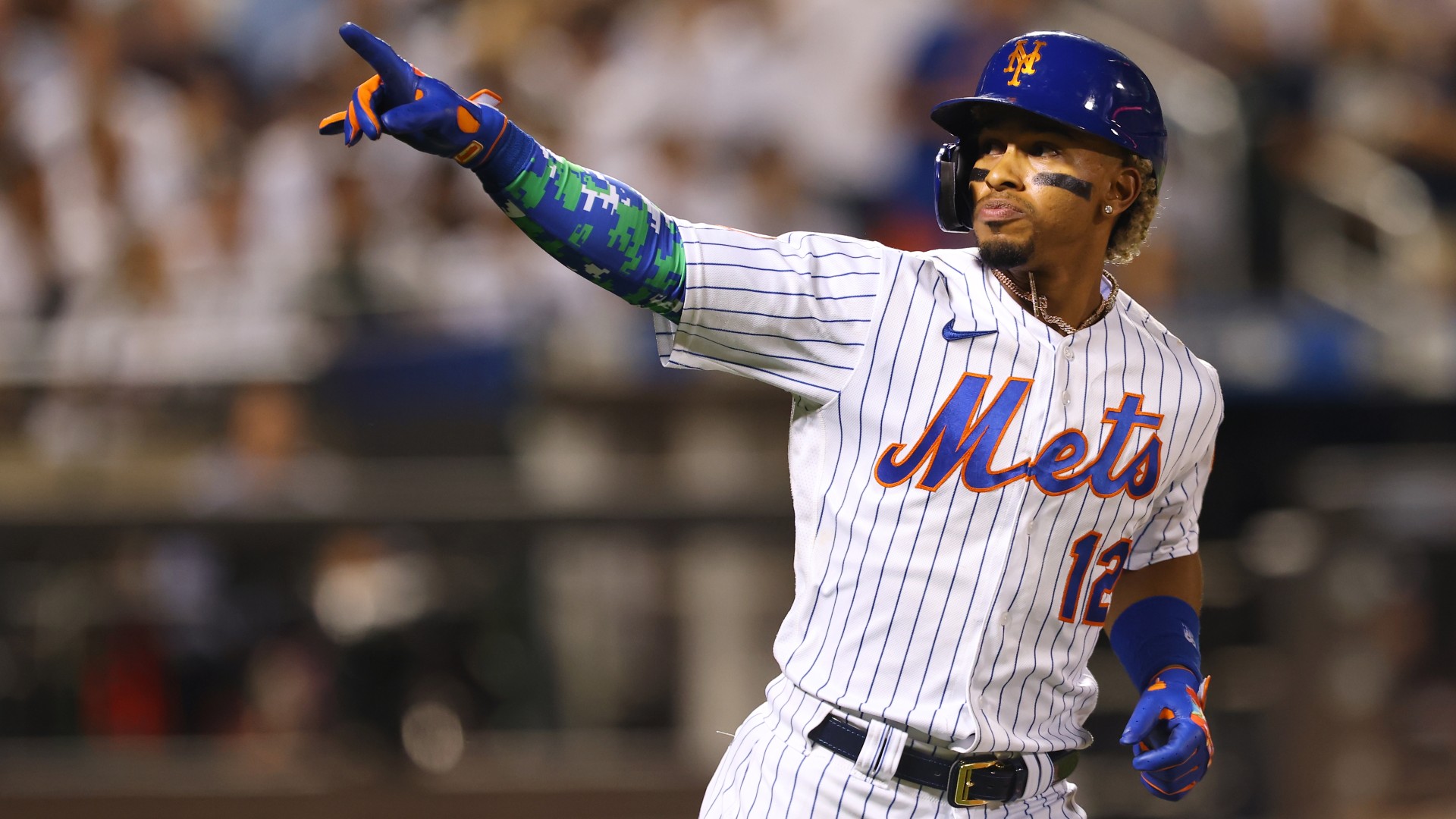 Subway Series ends with Mets, Yankees clearing benches, Francisco Lindor making Mets history