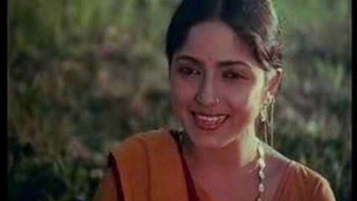 Nazrana actress Savita Bajaj seeks financial aid: My savings have dried up