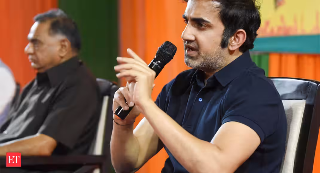 Head coach Ravi Shastri should have updated Virat Kohli on Rohit Sharma's injury status: Gautam Gambhir