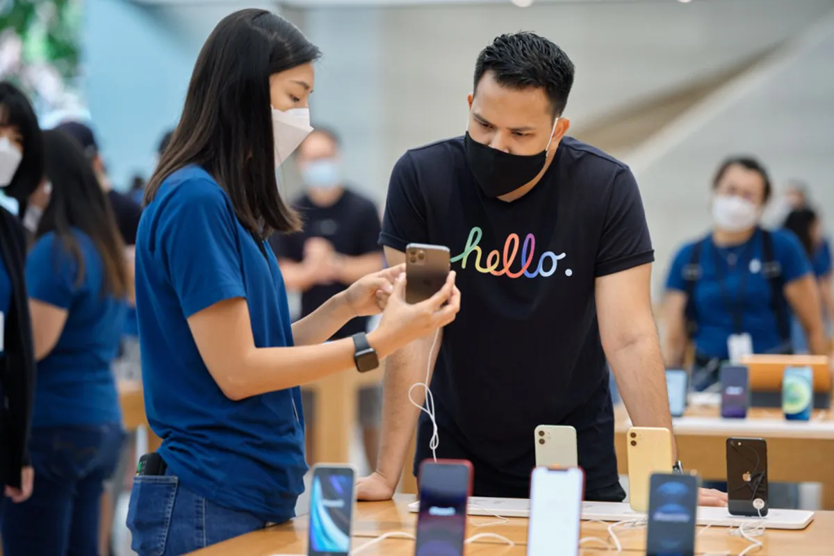 iPhone 12 Pro Models Now Help the Visually Challenged Detect People Nearby