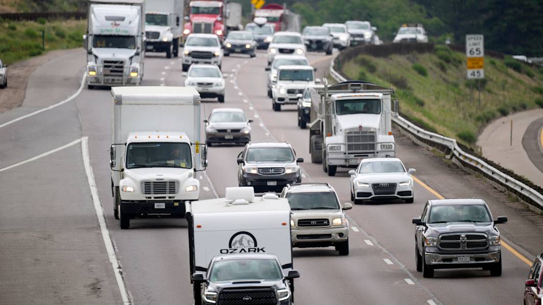 Indiana to test highways that can wireless charge EVs